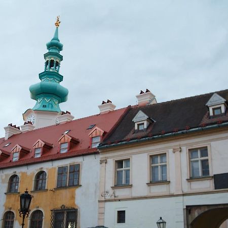 New 1 Bdr, W/Private Parking Apartment Bratislava Bagian luar foto