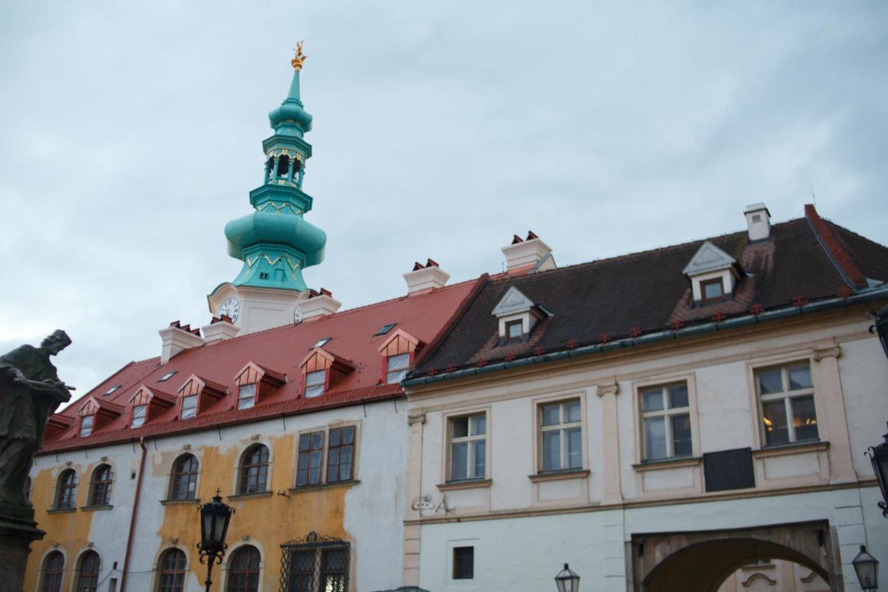 New 1 Bdr, W/Private Parking Apartment Bratislava Bagian luar foto